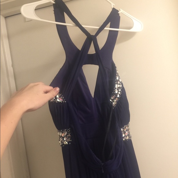 PROM DRESS - Picture 4 of 4